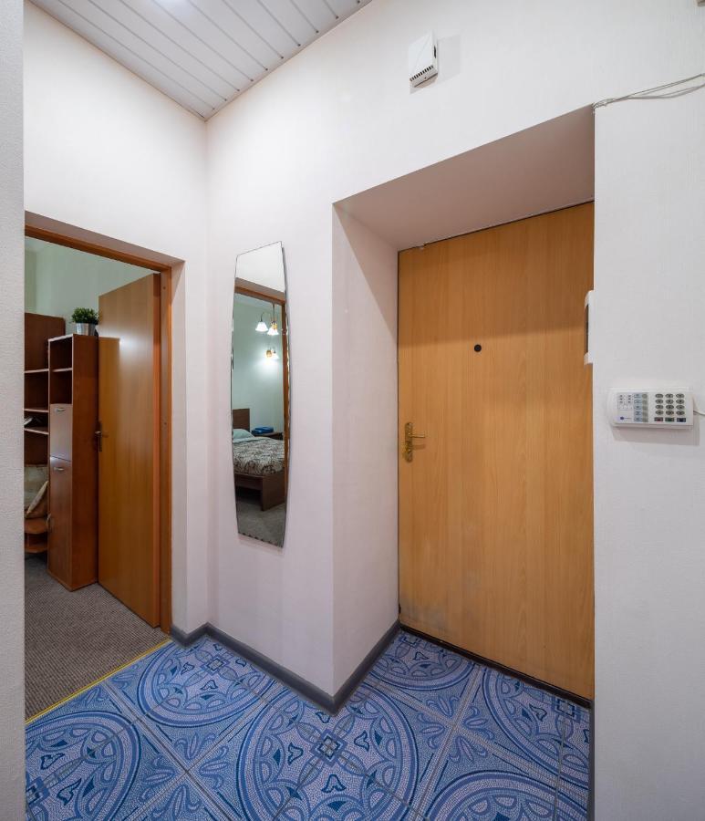 Orange Apartments 52 ريغا المظهر الخارجي الصورة